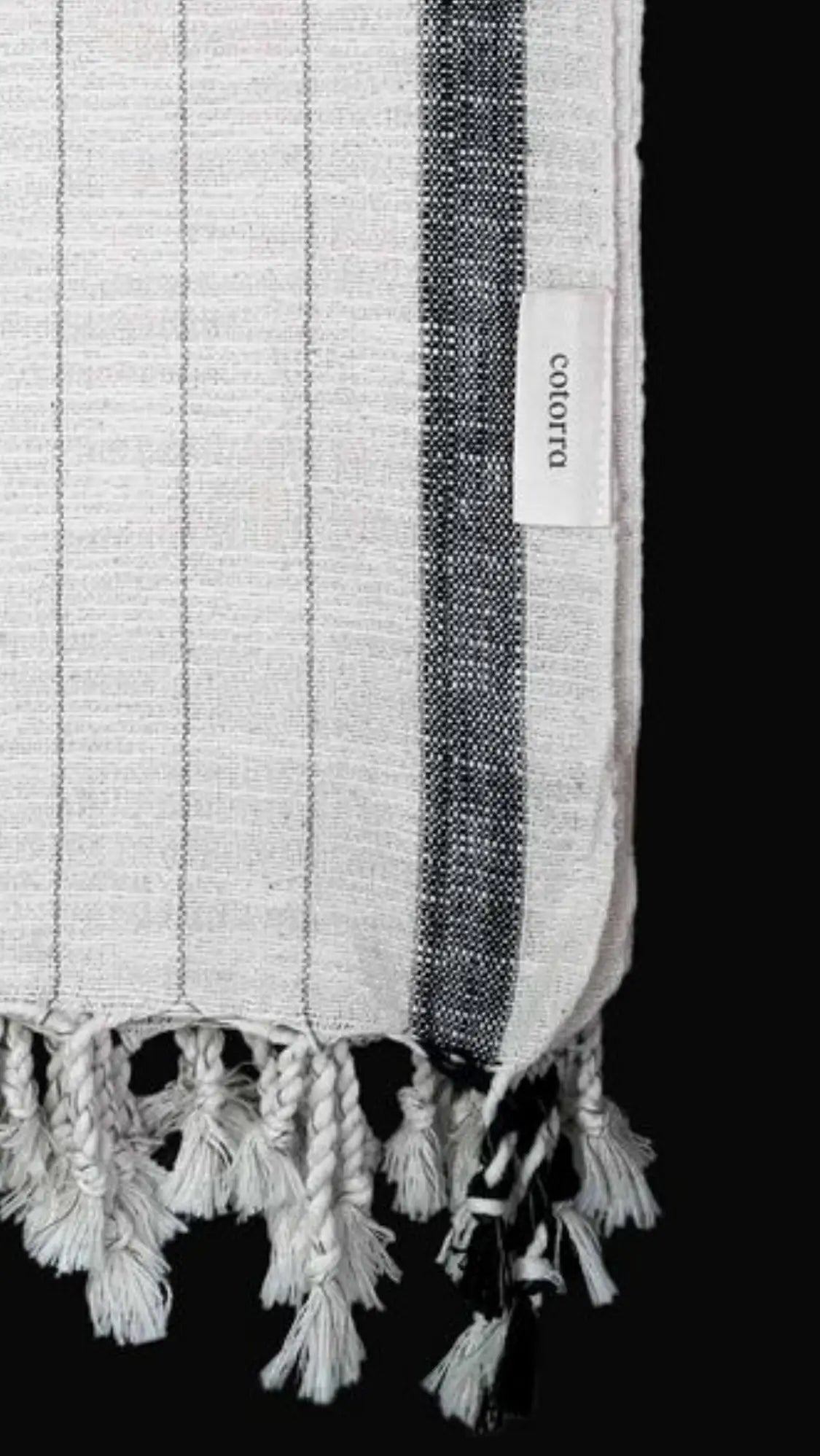Etiquetas cosidas personalizadas — Impresas, tejidas y bordadas  